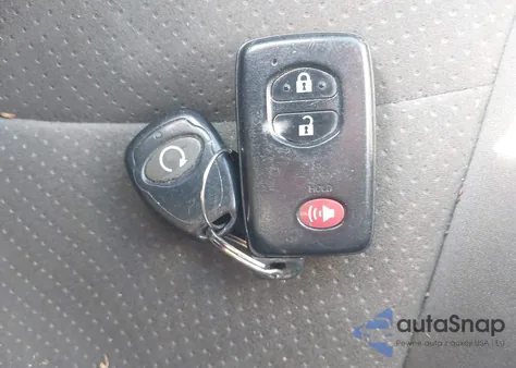 2010 Toyota Prius z USA, uszkodzony, nr VIN JTDKN3DU0A0222113